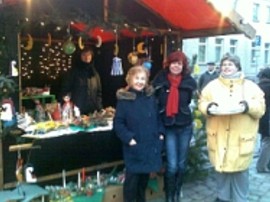 Auf dem Weihnachtsmarkt.